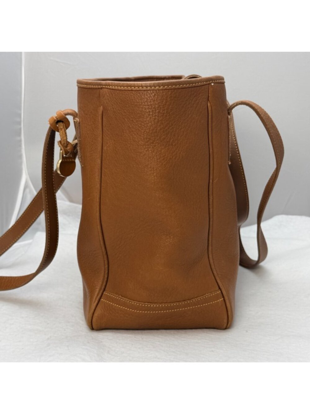 Dooney & Bourke Vintage AWL Tan Leather Bucket Tote Bag USA-Made - Picture 16 of 16